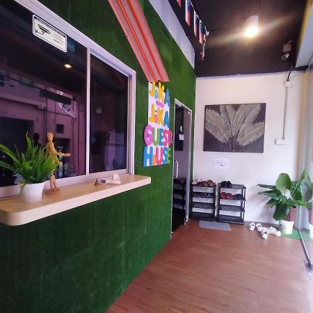 Joka-Joka Guesthouse Malacca Екстериор снимка