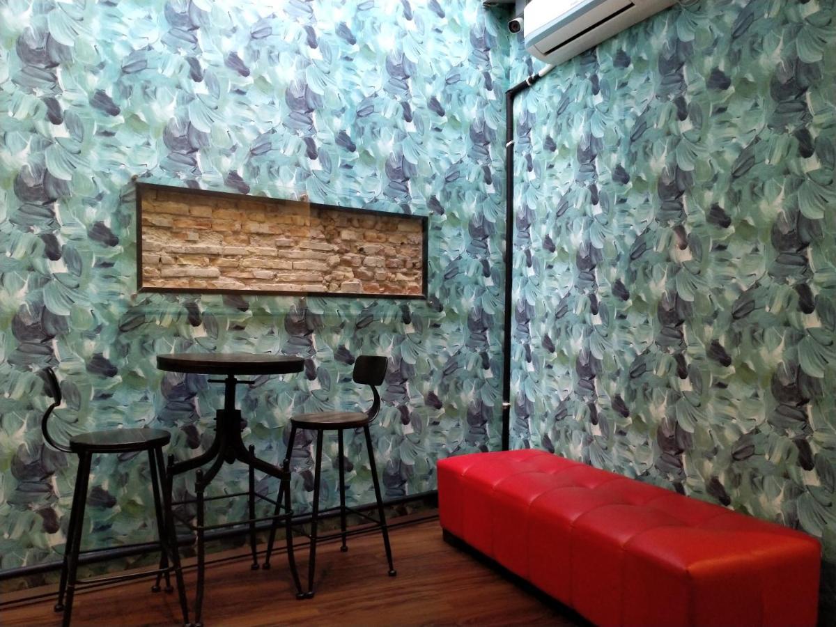 Joka-Joka Guesthouse Malacca Екстериор снимка