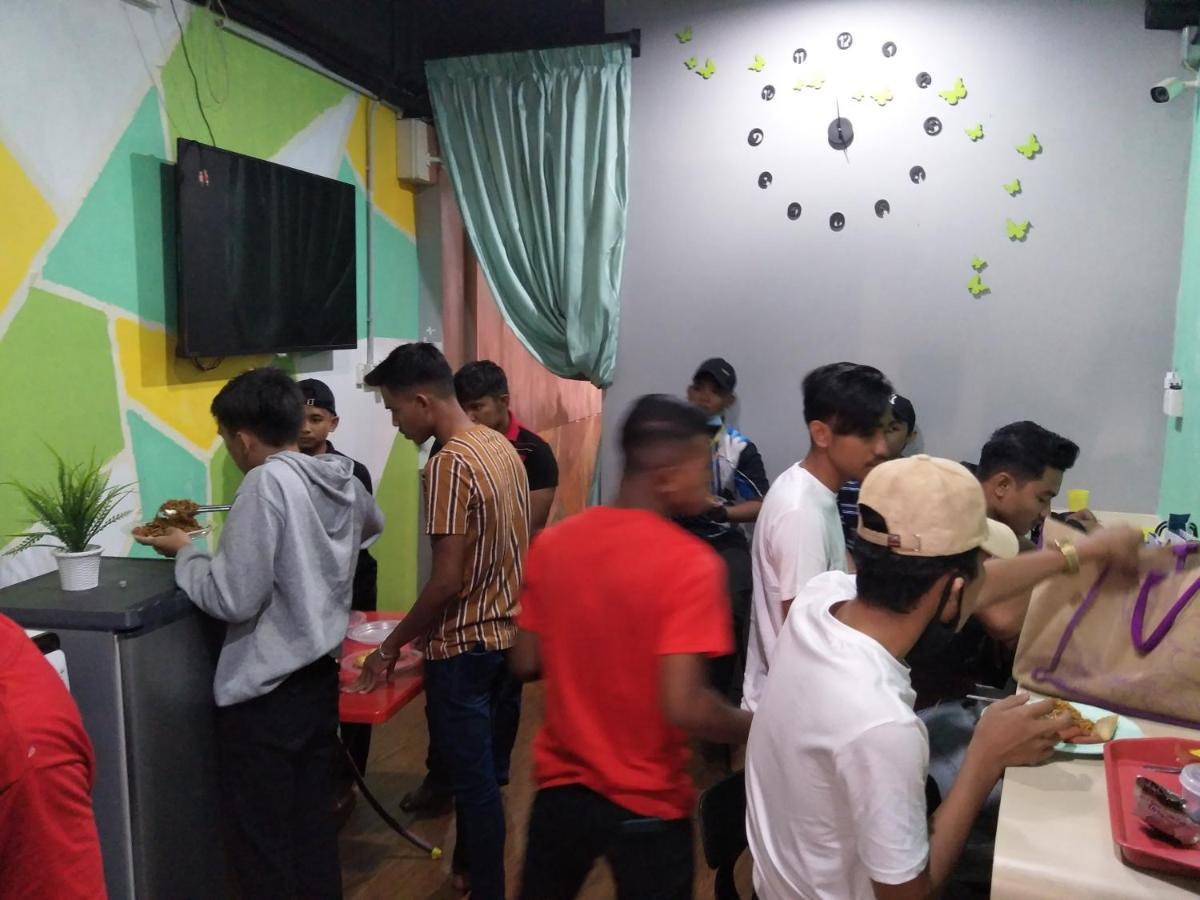 Joka-Joka Guesthouse Malacca Екстериор снимка